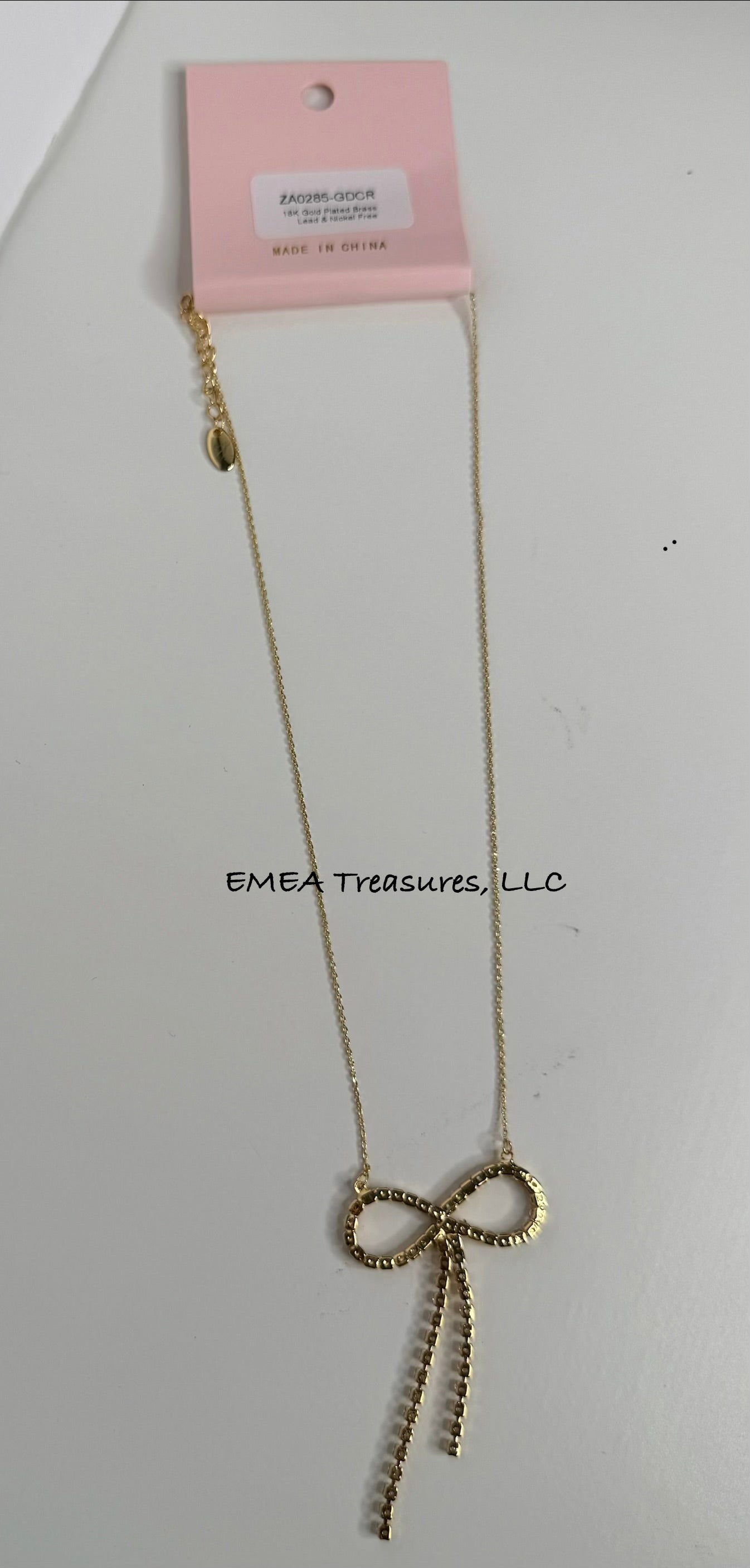 J: Shine Bow Necklace