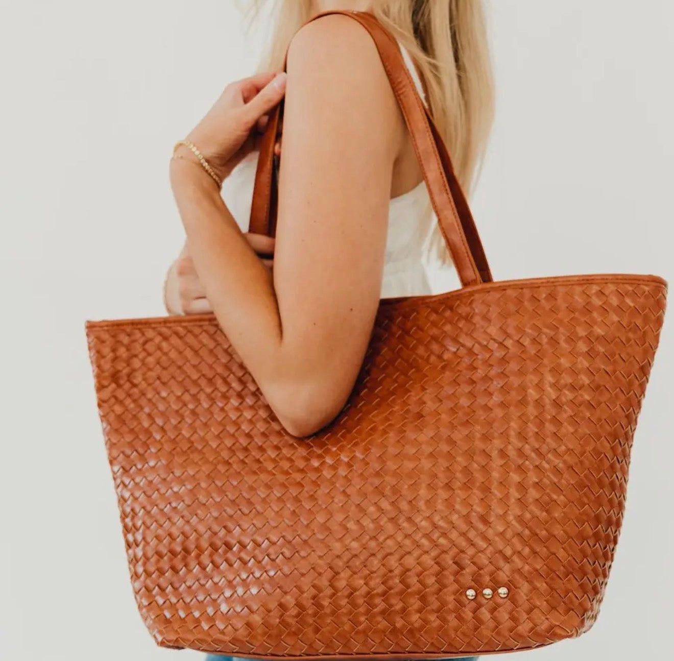 HB: Woven Tiffany Organizer Tote Bag