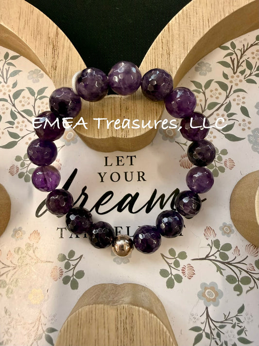 A - EMEA Treasures Handmade 10mm Amethyst Stones Stretch Bracelet with Sterling Silver Spacer