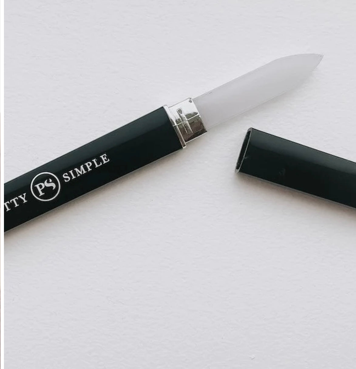 MM: Reusable Glass Nail File