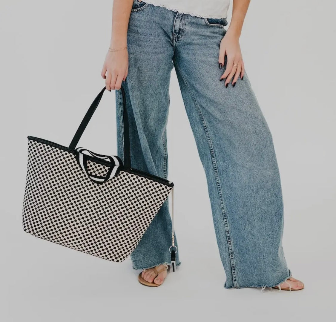 HB: Woven Tiffany Organizer Tote Bag
