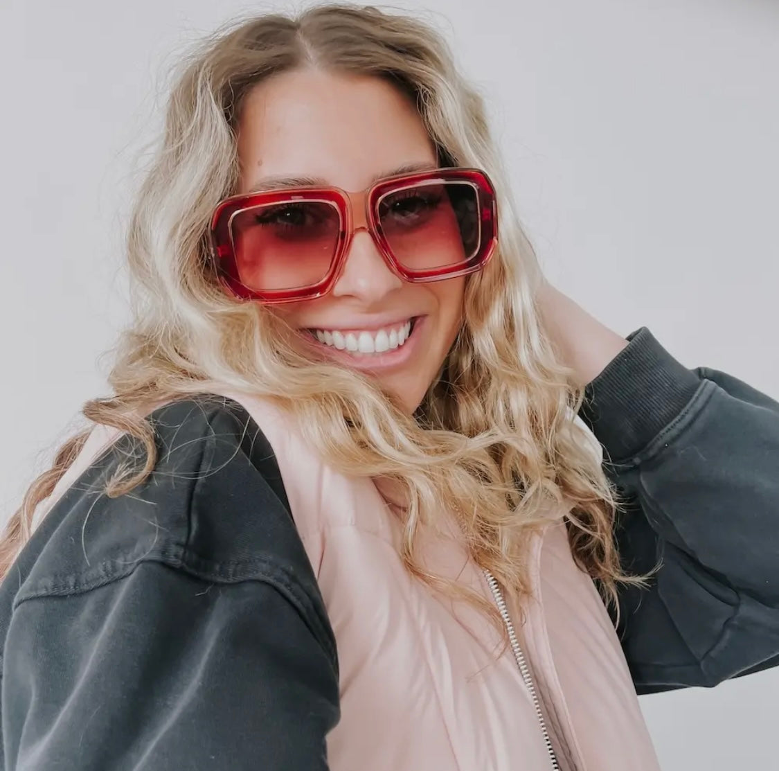 G: Nicolette Retro Oversized Square Sunglasses