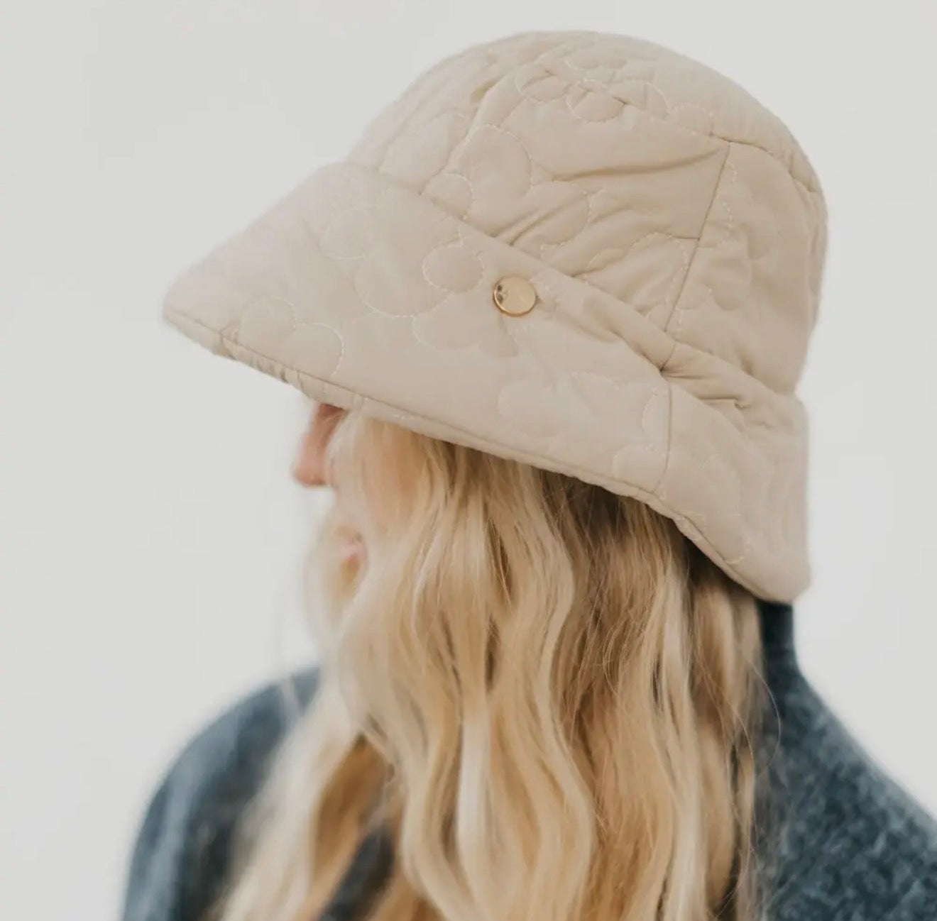 BH: Find Me in the Meadow Bucket
Hat