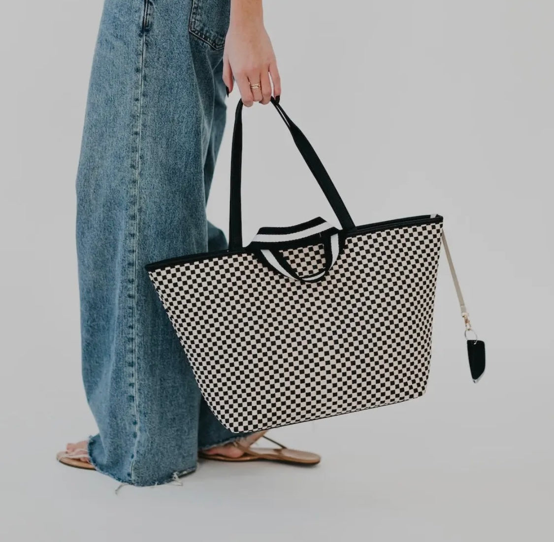 HB: Woven Tiffany Organizer Tote Bag