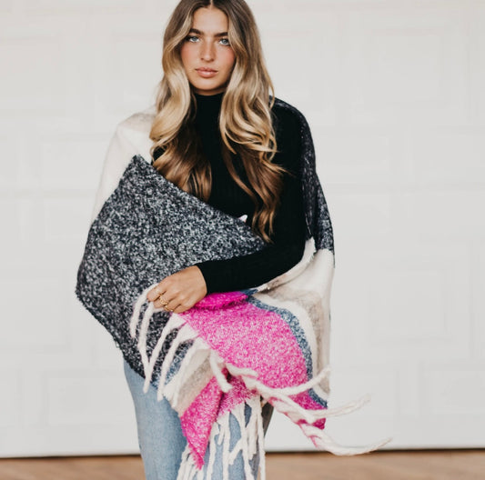 S: Secret Admirer Scarf - Pink/Gray