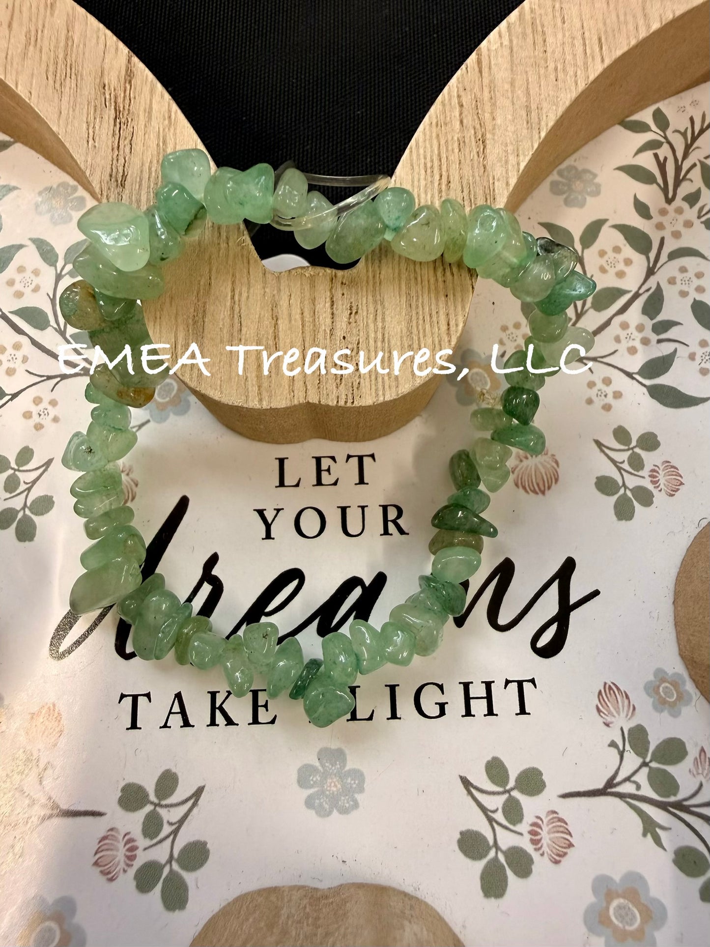 A - EMEA Treasures Handmade Chip Aventurine Stones Stretch Bracelet