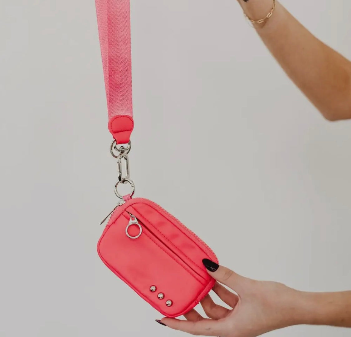 W: Nelly Nylon Card Wallet Wristlet