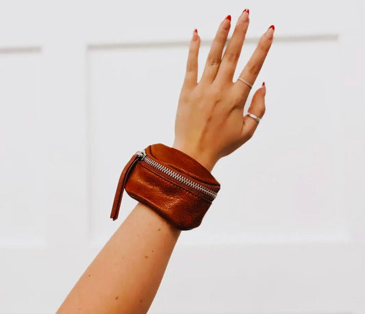 Accessories - Luna Wrist & Strap Pouch